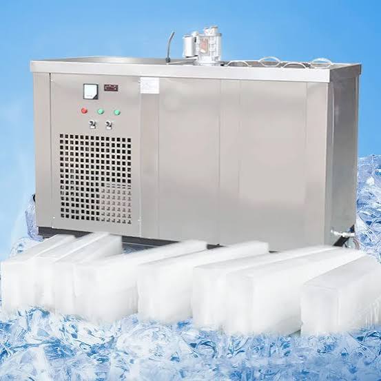Machin à Bloc de glace 